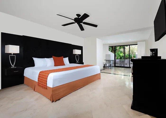 The Sens Riviera By Oasis Hotel Akumal